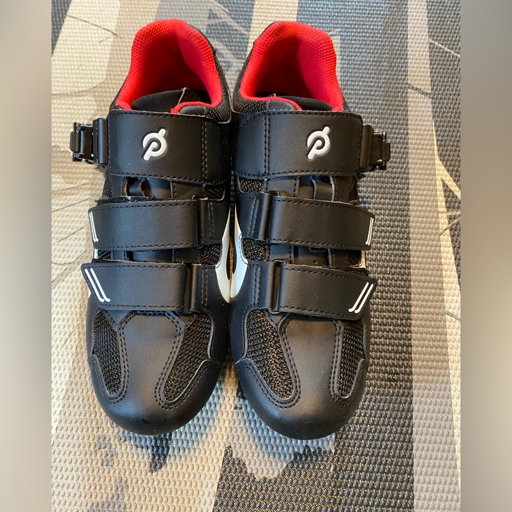 Peloton Cycling Shoes Size 39/women’s 8. Like New Condition!